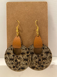 Gray and White Floral Two Sided Earring