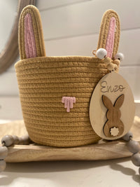 Easter Basket w/Custom Tag